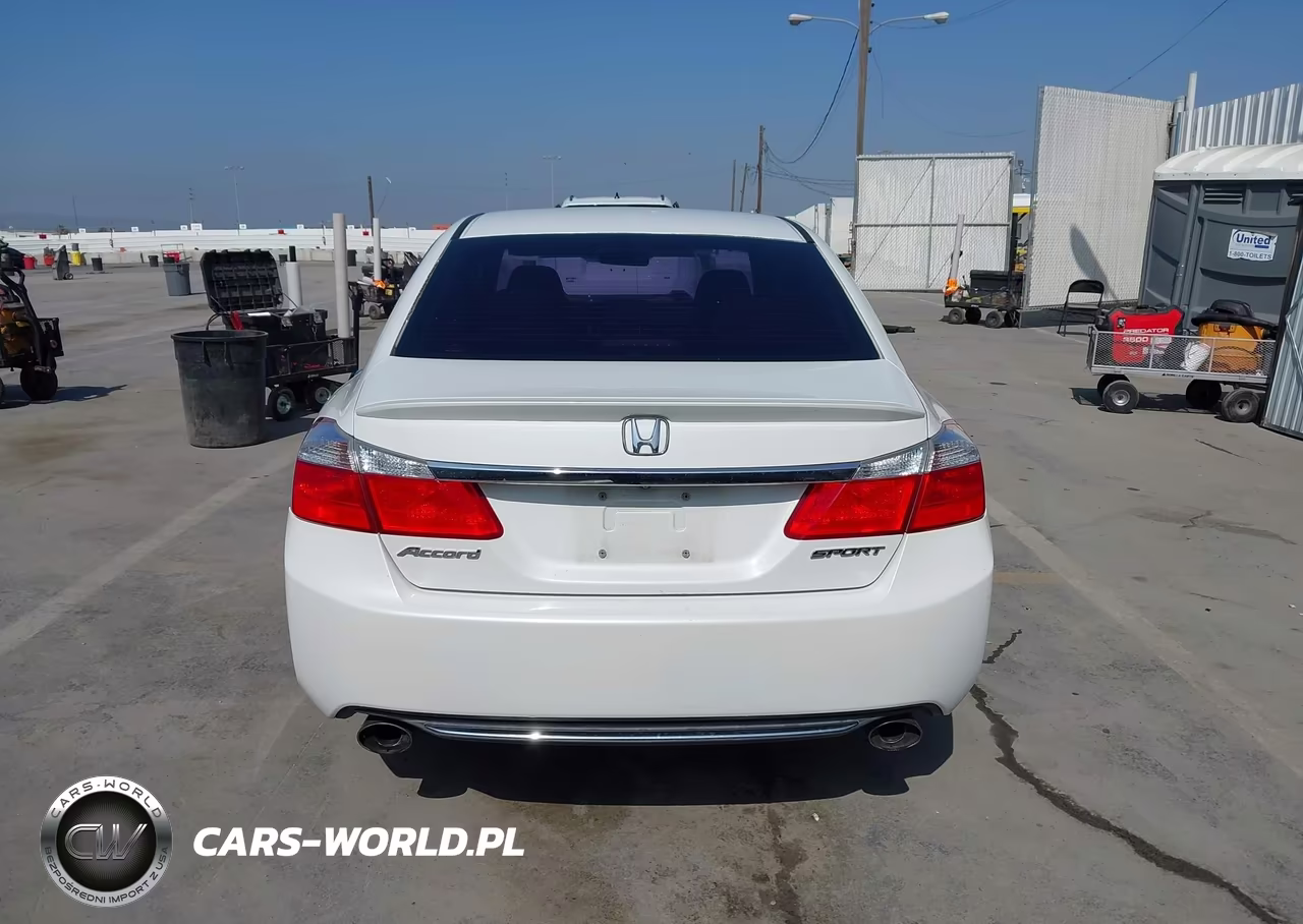2015 Honda Accord Sport VIN:1HGCR2F59FA114570 - 16