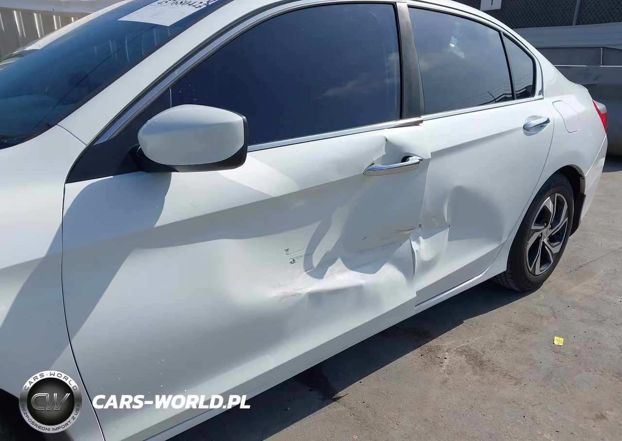 2015 Honda Accord Sport VIN:1HGCR2F59FA114570 - 6
