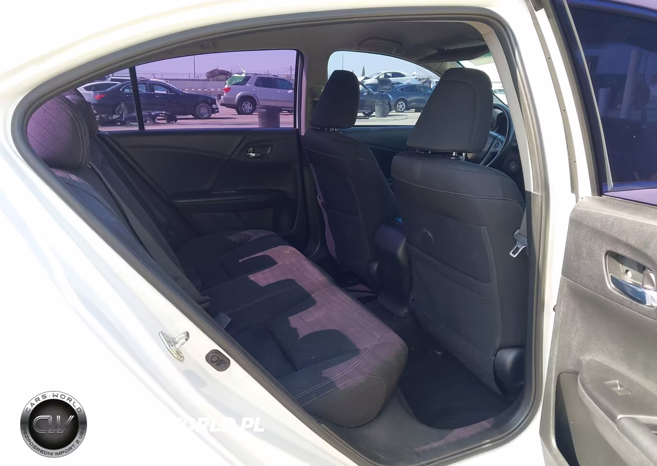 2015 Honda Accord Sport VIN:1HGCR2F59FA114570 - 8