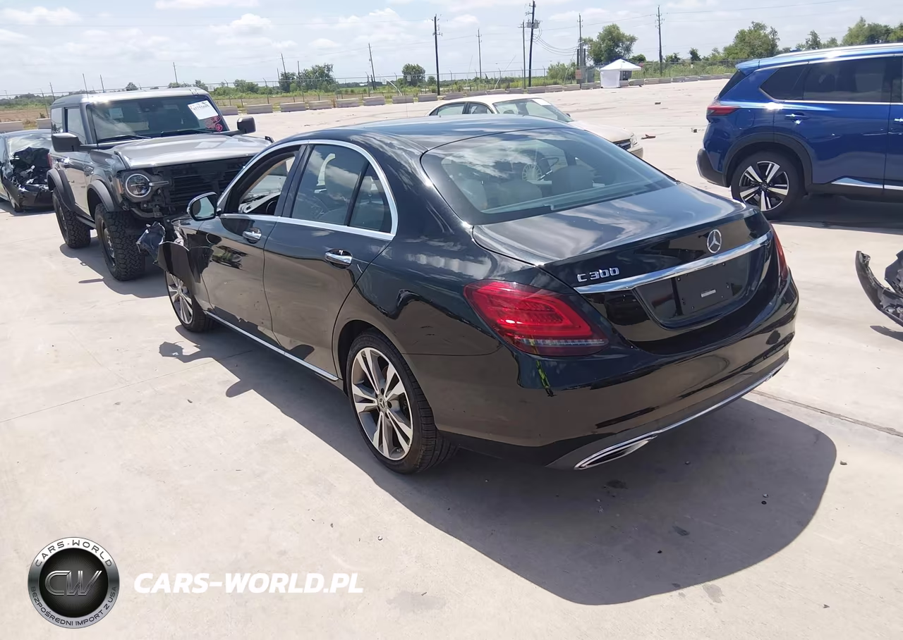 2021 Mercedes-Benz C 300 Sedan VIN:W1KWF8DB8MR612344 - 3
