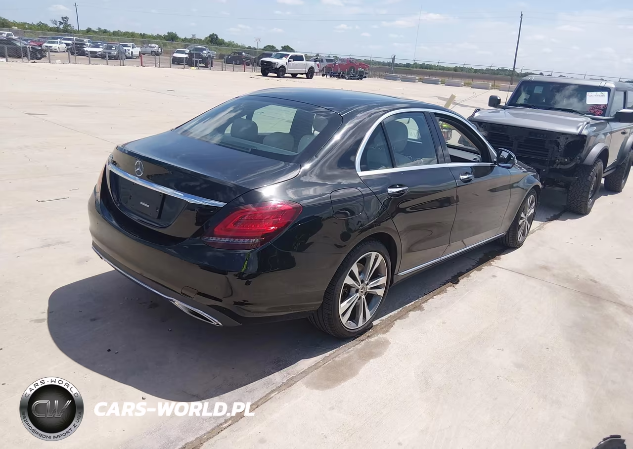 2021 Mercedes-Benz C 300 Sedan VIN:W1KWF8DB8MR612344 - 4