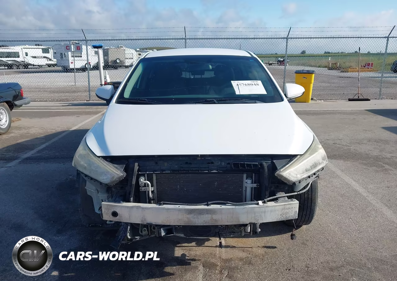 2018 Hyundai Ioniq Hybrid Blue VIN:KMHC65LC5JU075572 - 13