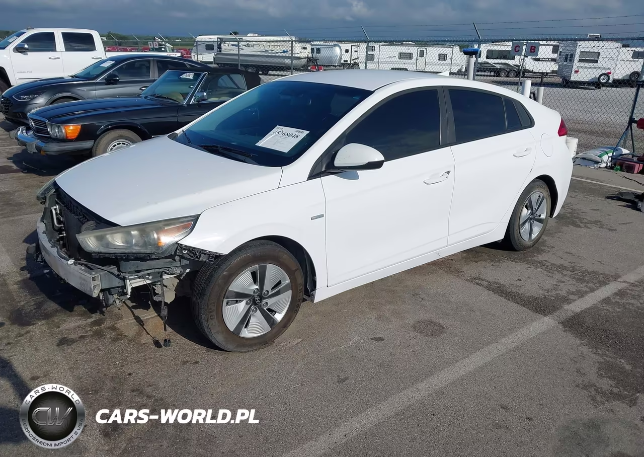 2018 Hyundai Ioniq Hybrid Blue VIN:KMHC65LC5JU075572 - 2
