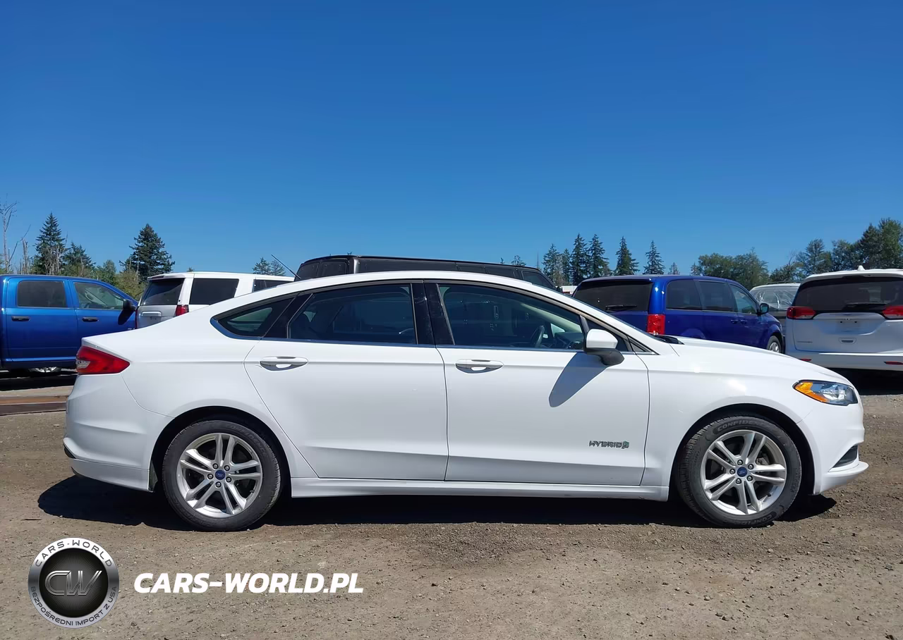 2018 Ford Fusion Hybrid S VIN:3FA6P0UU0JR243625 - 13