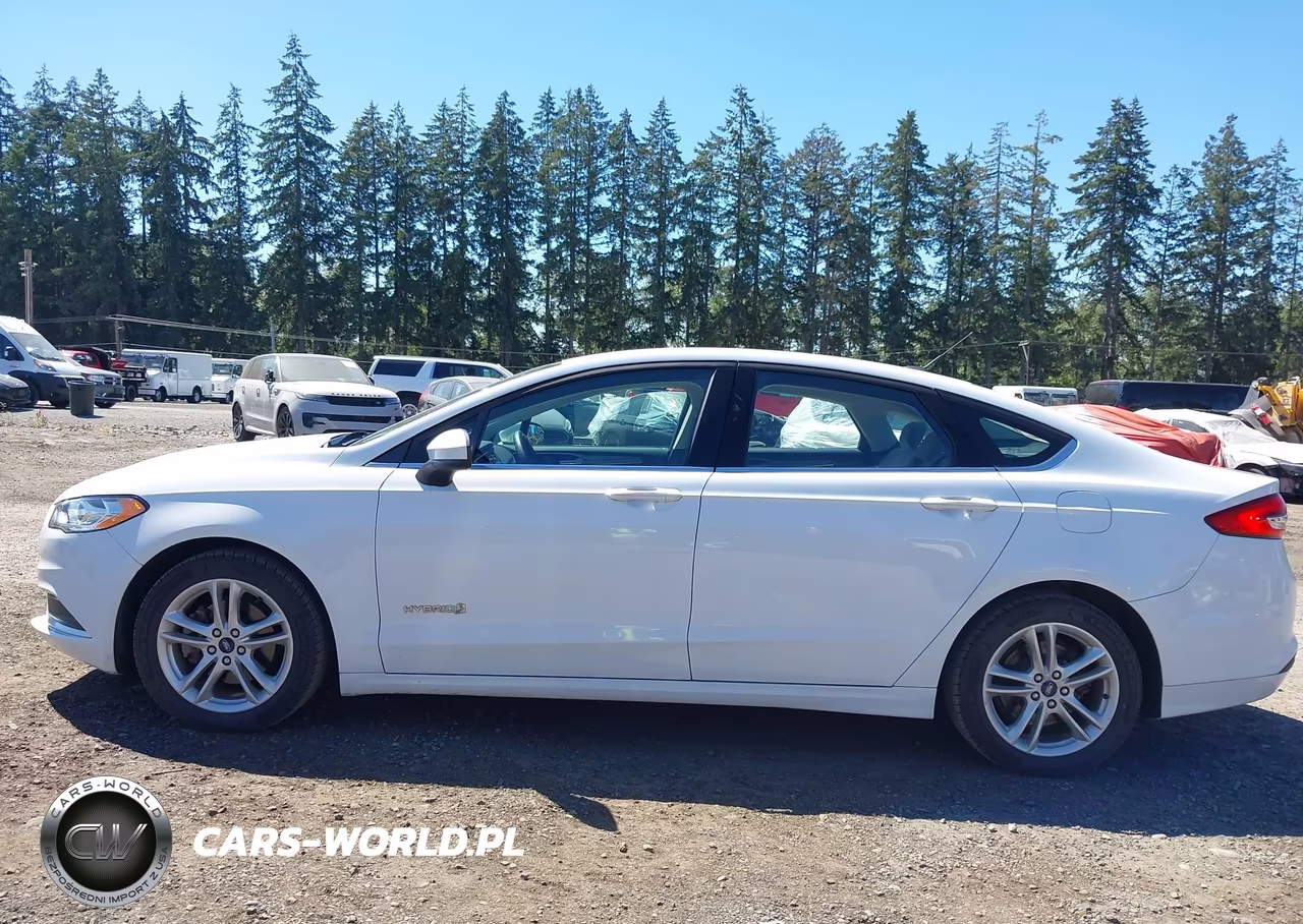 2018 Ford Fusion Hybrid S VIN:3FA6P0UU0JR243625 - 14