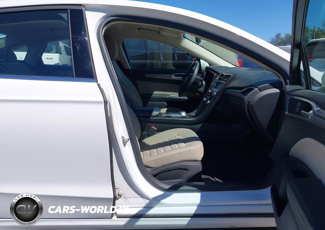 2018 Ford Fusion Hybrid S VIN:3FA6P0UU0JR243625 - 5