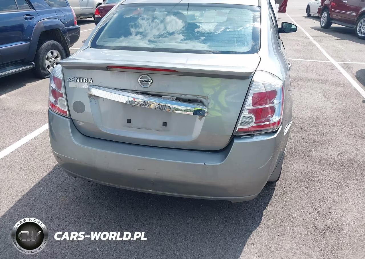 2011 Nissan Sentra 2.0S VIN:3N1AB6AP4BL704143 - 13