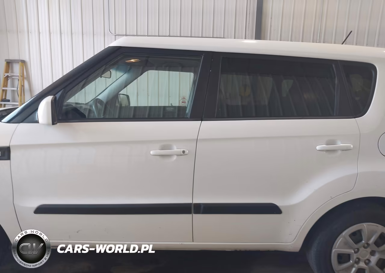 2012 Kia Soul VIN:KNDJT2A51C7360570 - 14