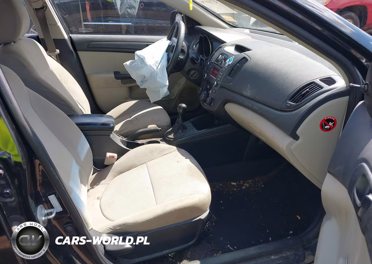 2010 Kia Forte Lx VIN:KNAFT4A27A5809439 - 5