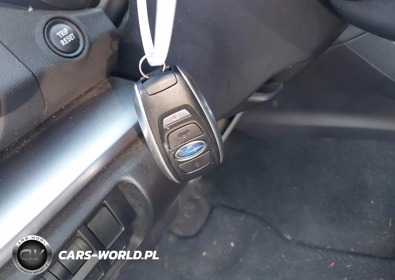 2018 Subaru Impreza 2.0I Limited VIN:4S3GKAT68J3620674 - 11