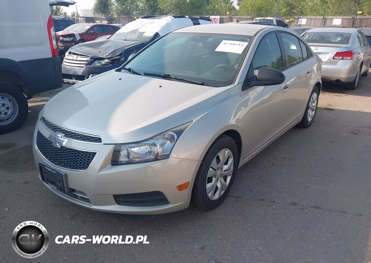 2014 Chevrolet Cruze Ls Auto VIN:1G1PA5SH6E7253083 - 2