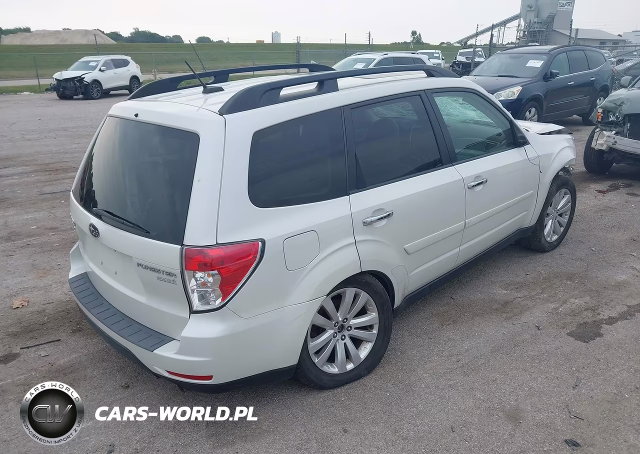 2012 Subaru Forester 2.5X Limited VIN:JF2SHAEC5CH416062 - 4