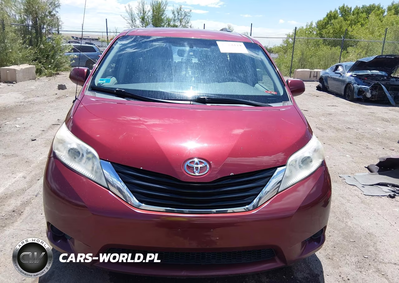 2014 Toyota Sienna Le V6 8 Passenger VIN:5TDKK3DC2ES440704 - 12