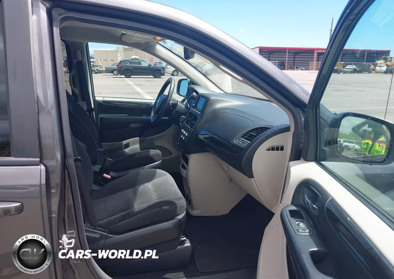 2018 Dodge Grand Caravan Se VIN:2C4RDGBG5JR313082 - 5
