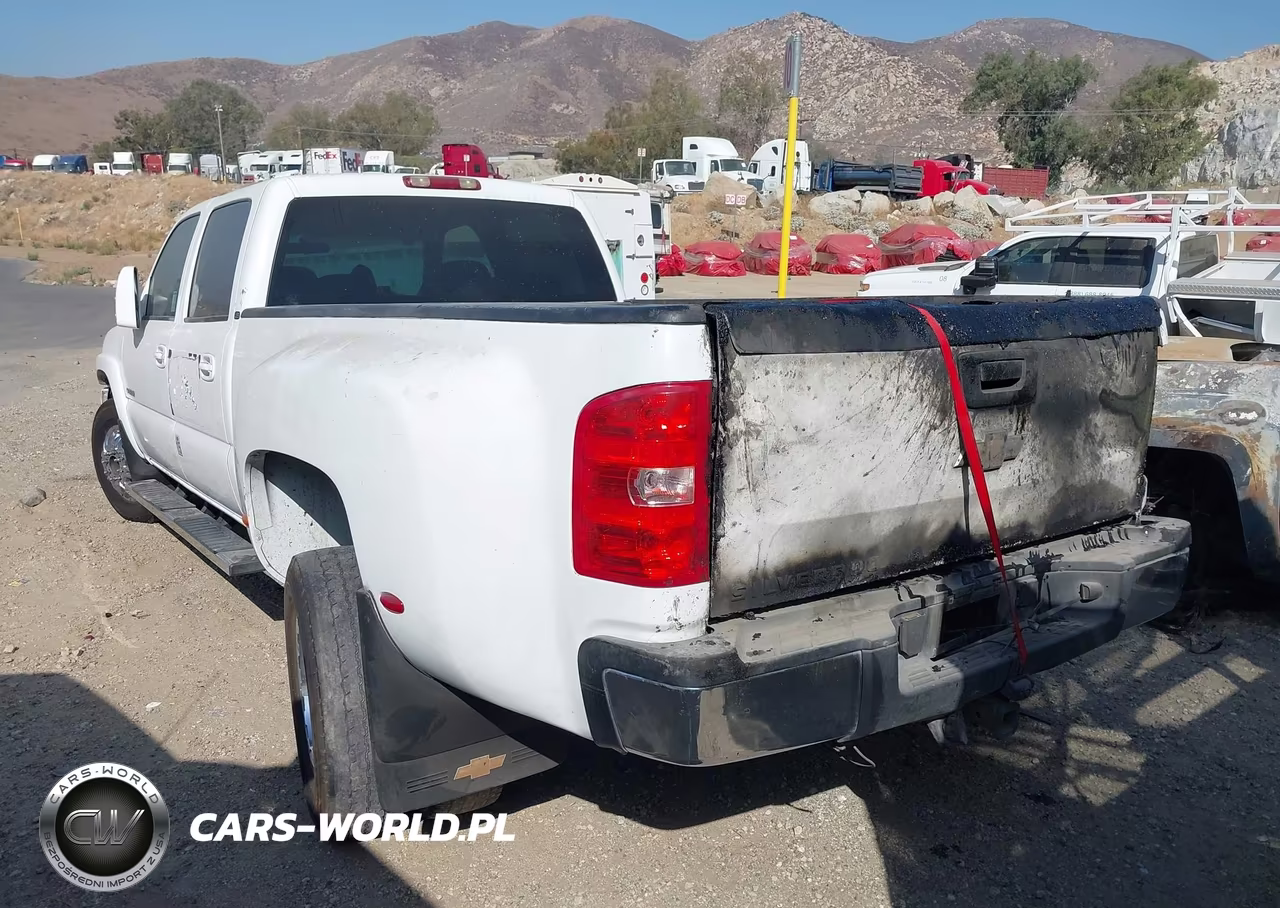 2001 Chevrolet Silverado 3500 Ls VIN:1GCJC33U01F174709 - 3