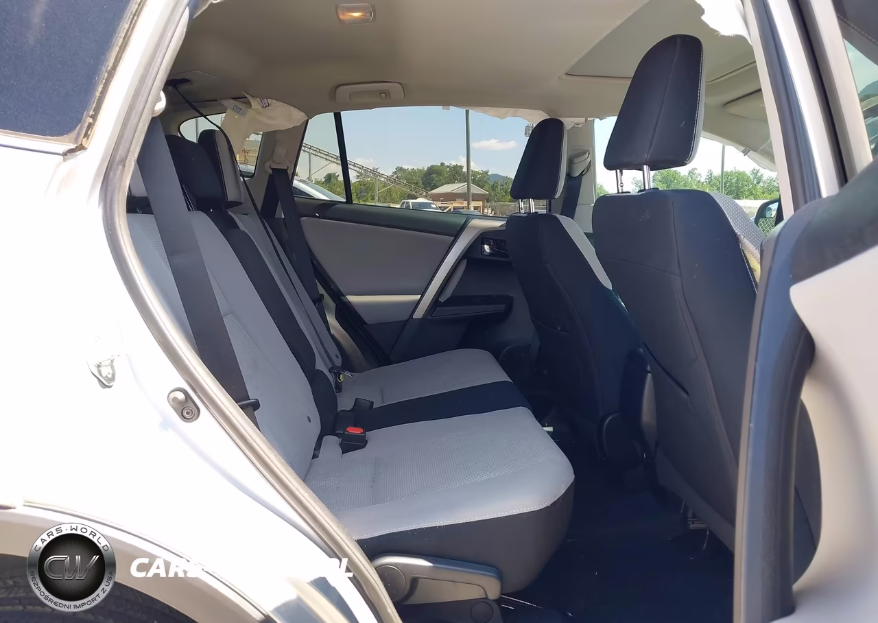 2016 Toyota Rav4 Xle VIN:2T3RFREV9GW482732 - 8