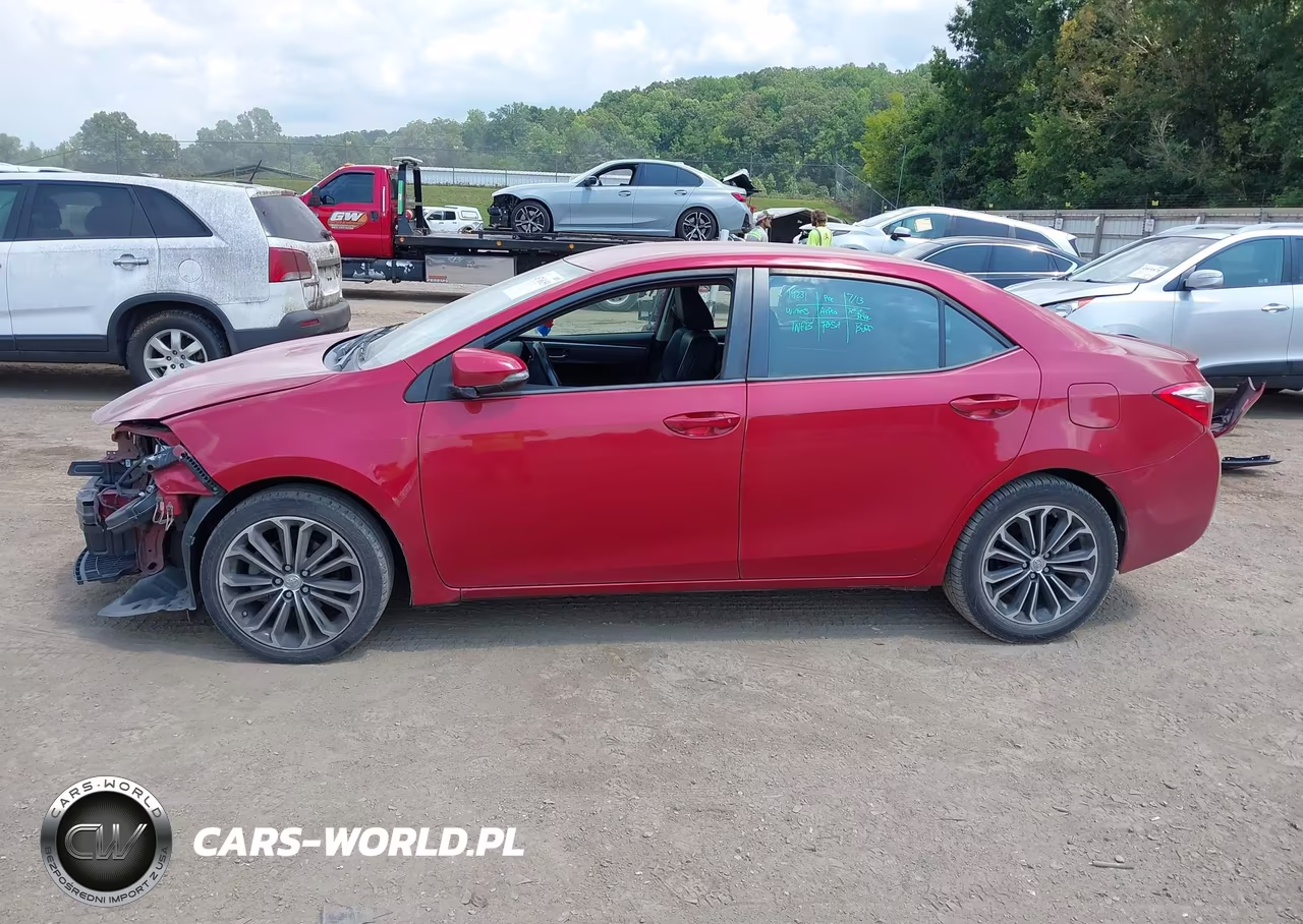 2015 Toyota Corolla S Plus VIN:5YFBURHEXFP298427 - 14