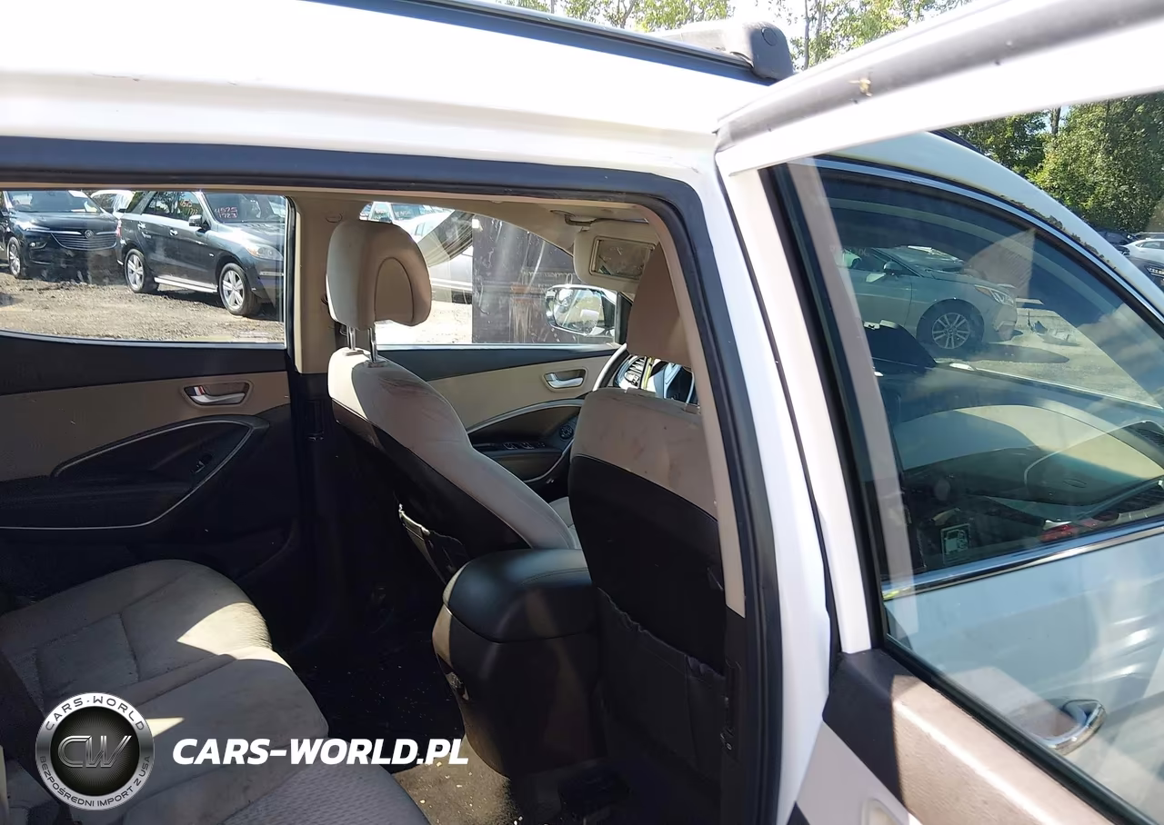 2017 Hyundai Santa Fe Sport 2.4L VIN:5NMZUDLB5HH022927 - 8