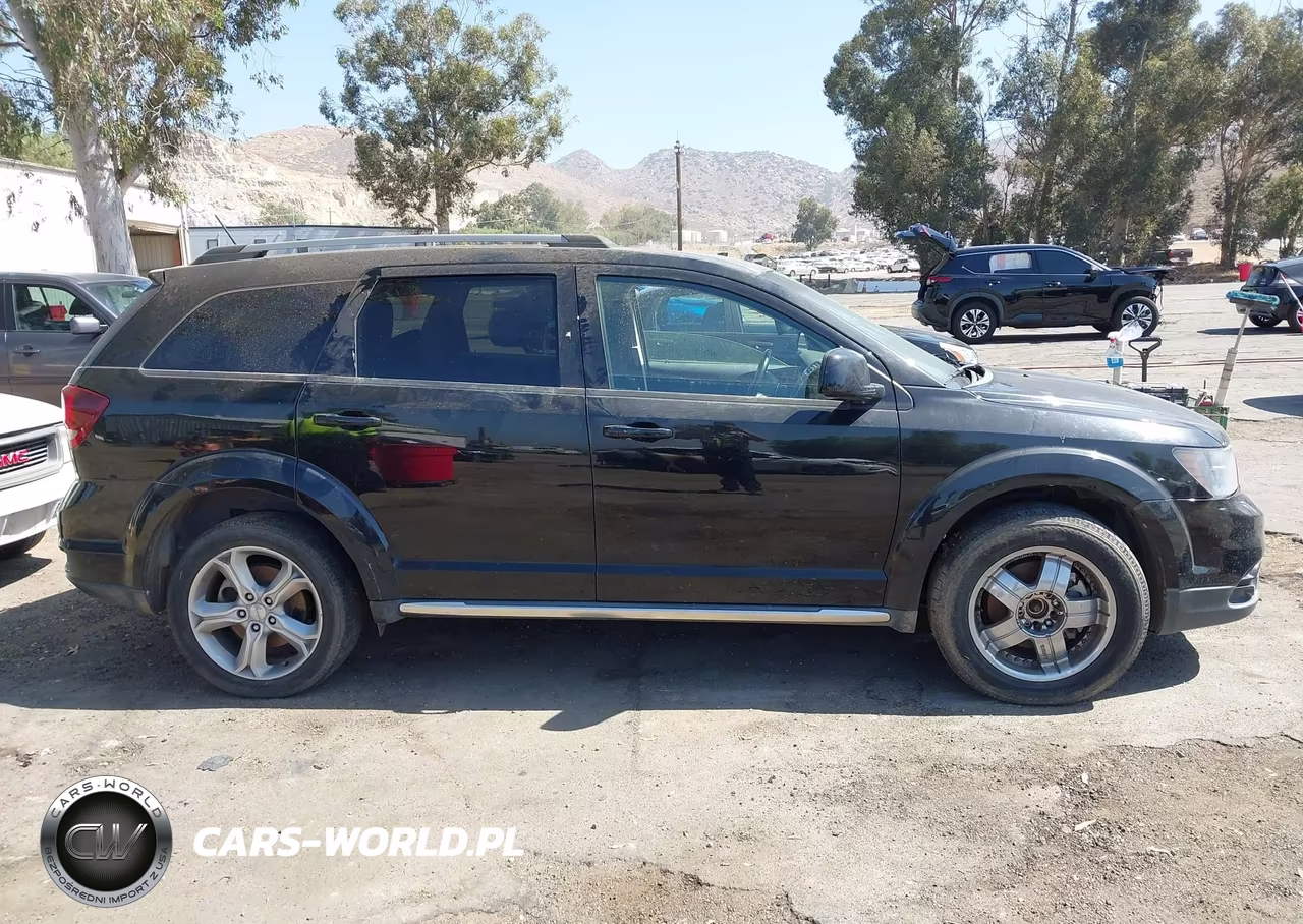 2017 Dodge Journey Crossroad VIN:3C4PDCGG6HT539227 - 13