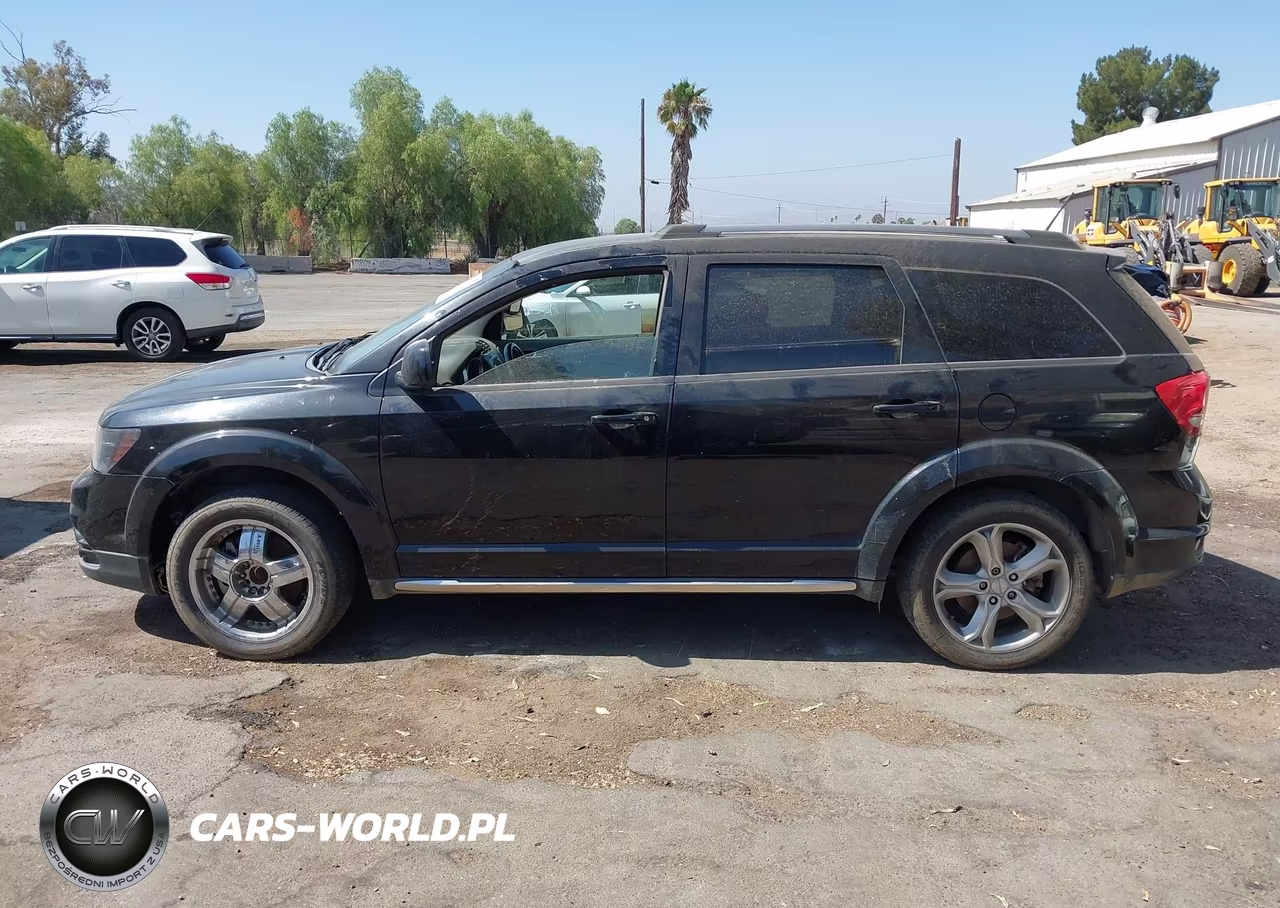 2017 Dodge Journey Crossroad VIN:3C4PDCGG6HT539227 - 14