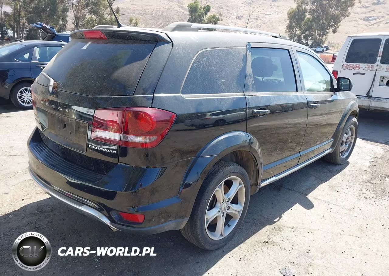 2017 Dodge Journey Crossroad VIN:3C4PDCGG6HT539227 - 4