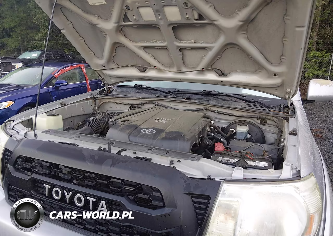 2007 Toyota Tacoma Base V6 VIN:5TELU42NX7Z355804 - 10