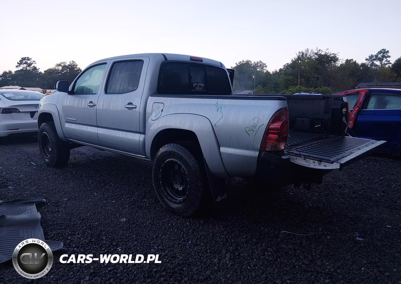 2007 Toyota Tacoma Base V6 VIN:5TELU42NX7Z355804 - 3
