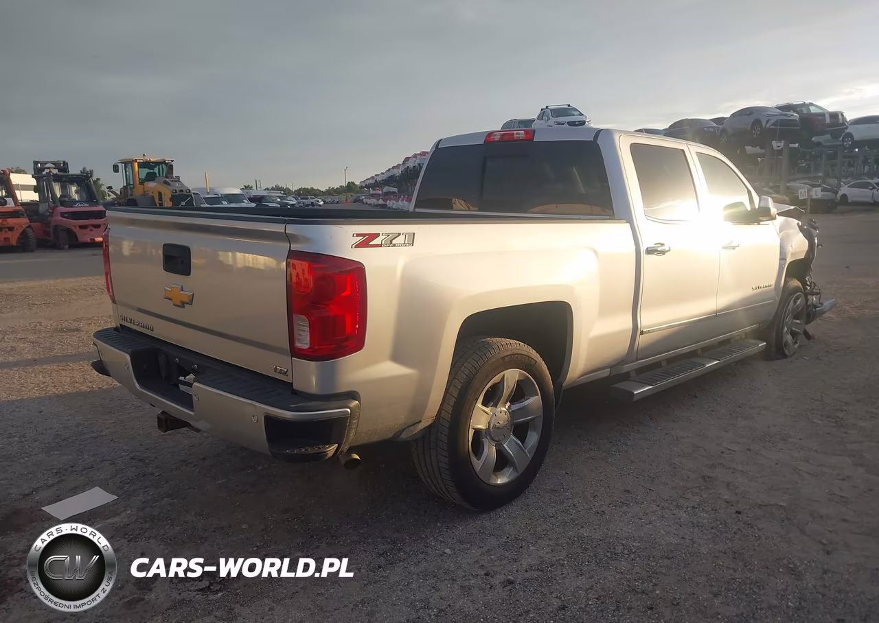 2018 Chevrolet Silverado 1500 2Lz VIN:3GCUKSECXJG407699 - 4