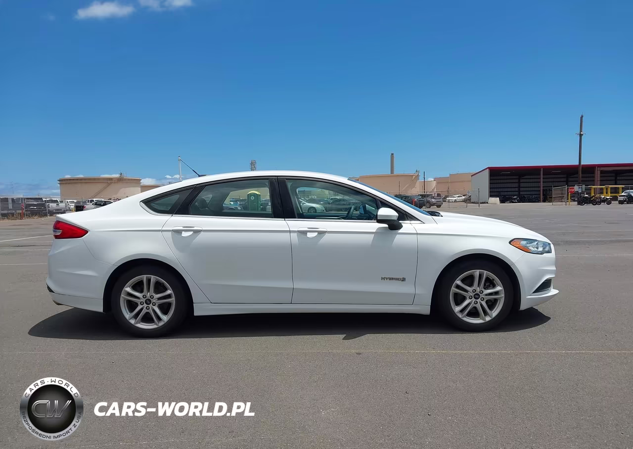 2018 Ford Fusion Hybrid S VIN:3FA6P0UU3JR235972 - 13