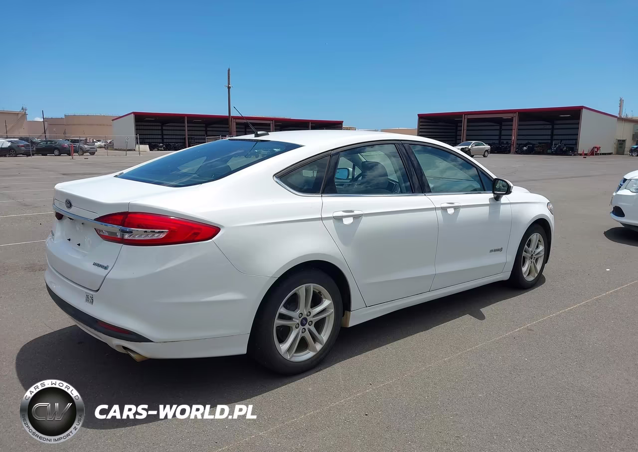 2018 Ford Fusion Hybrid S VIN:3FA6P0UU3JR235972 - 4