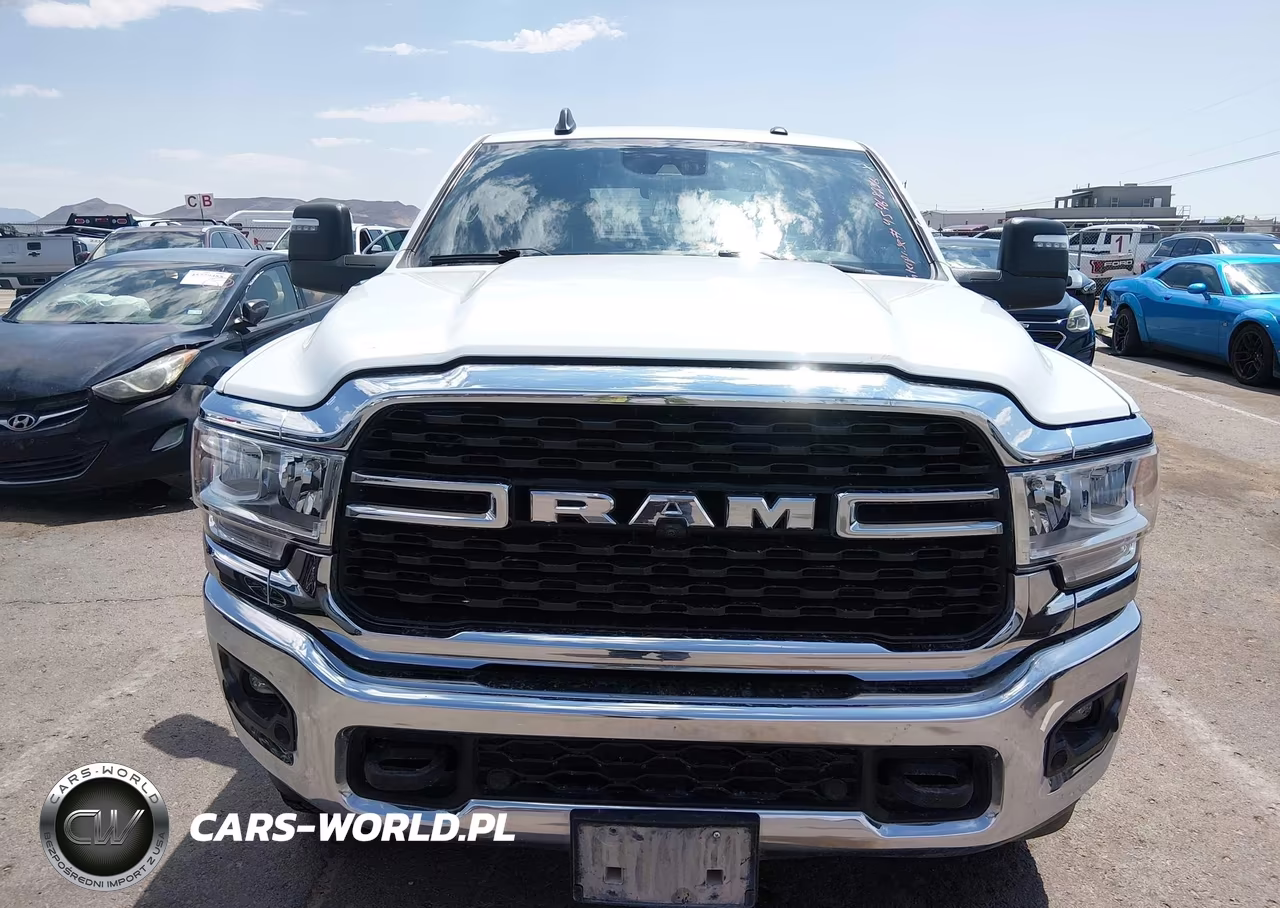2024 Ram 2500 Tradesman 4X4 8' Box VIN:3C6UR5HJ3RG153442 - 12