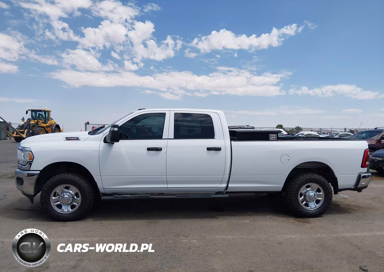 2024 Ram 2500 Tradesman 4X4 8' Box VIN:3C6UR5HJ3RG153442 - 14