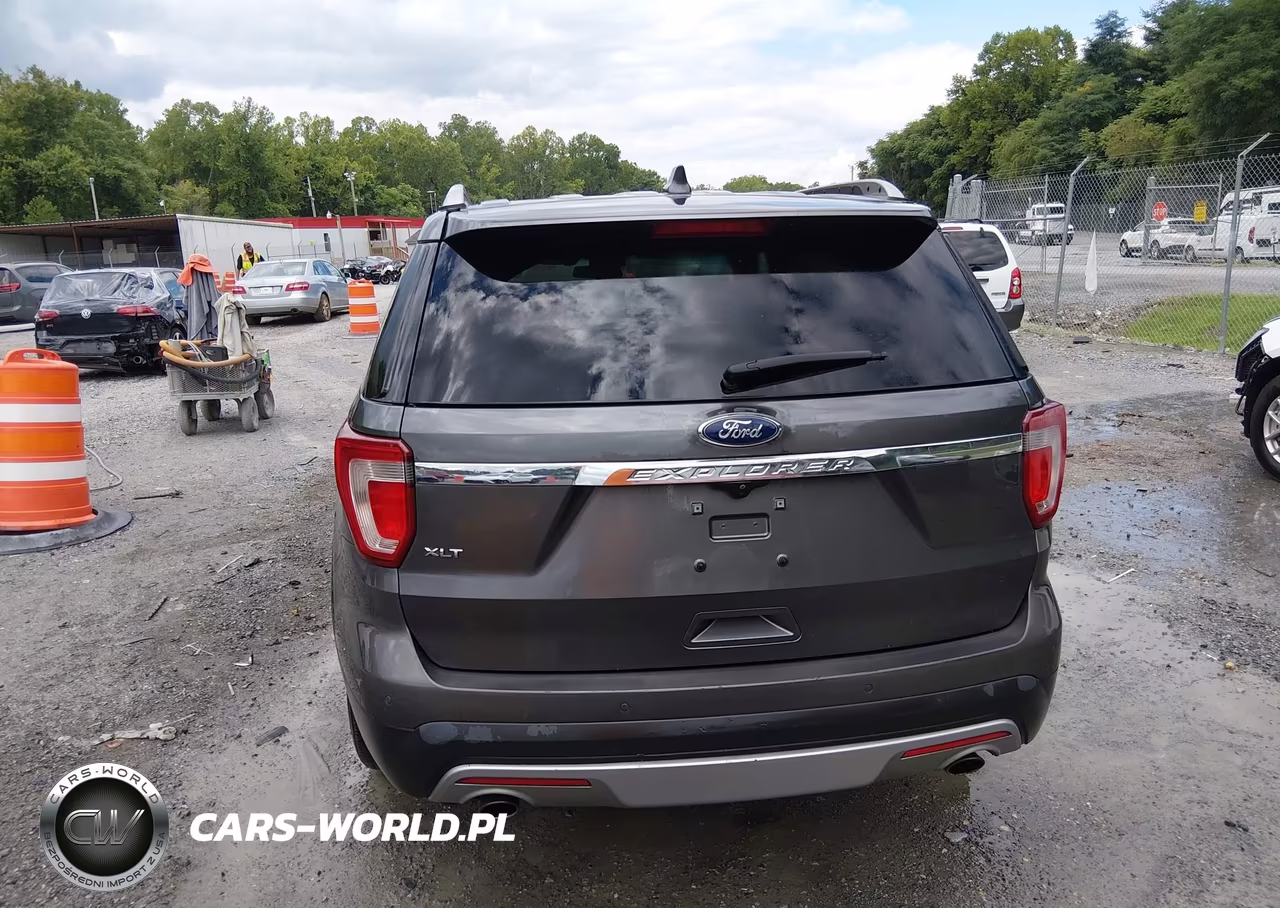 2016 Ford Explorer Xlt VIN:1FM5K7D81GGA32980 - 16