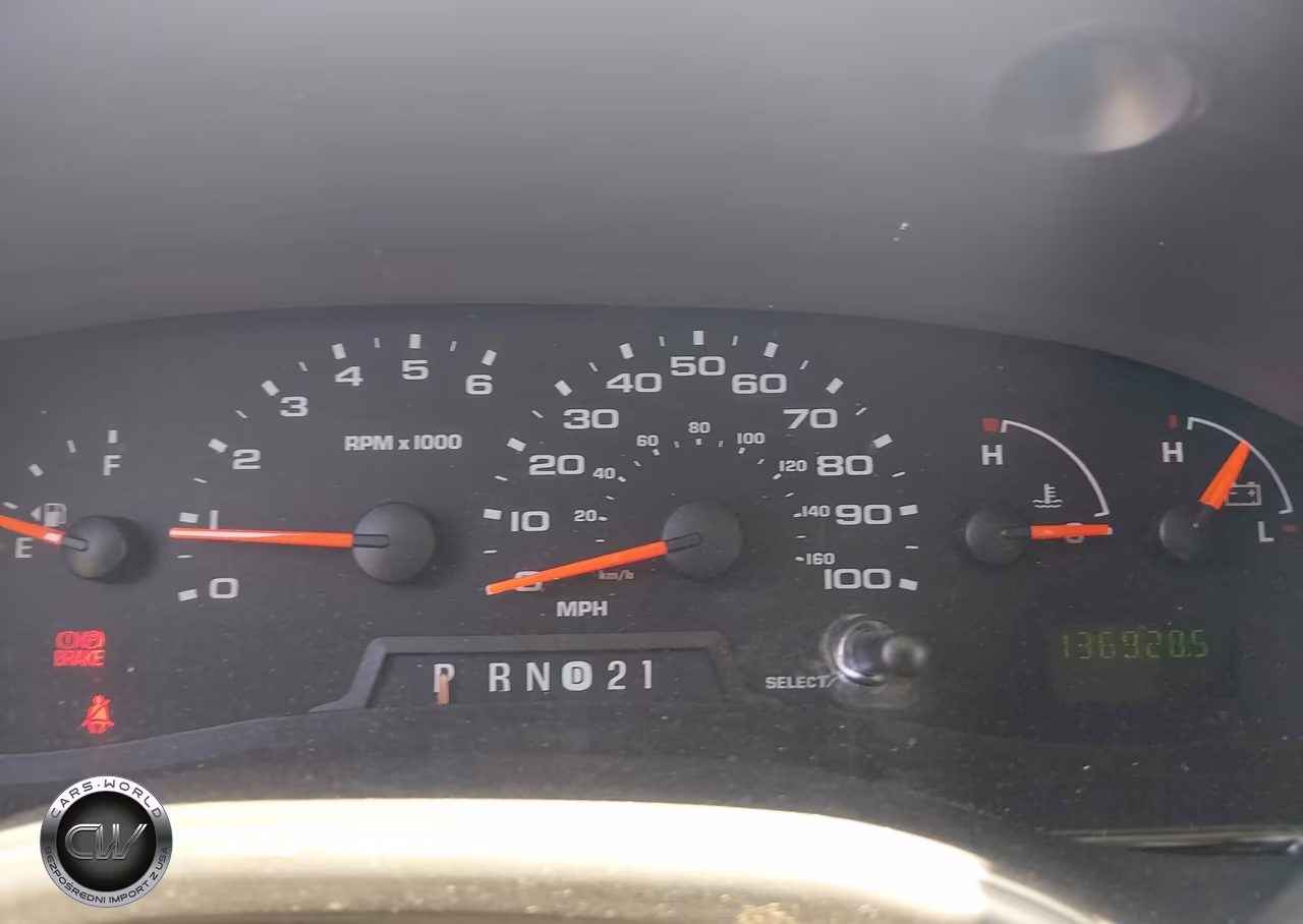 2006 Ford E-350 Super Duty Chateau-Xl-Xlt VIN:1FBNE31L06DA43812 - 7