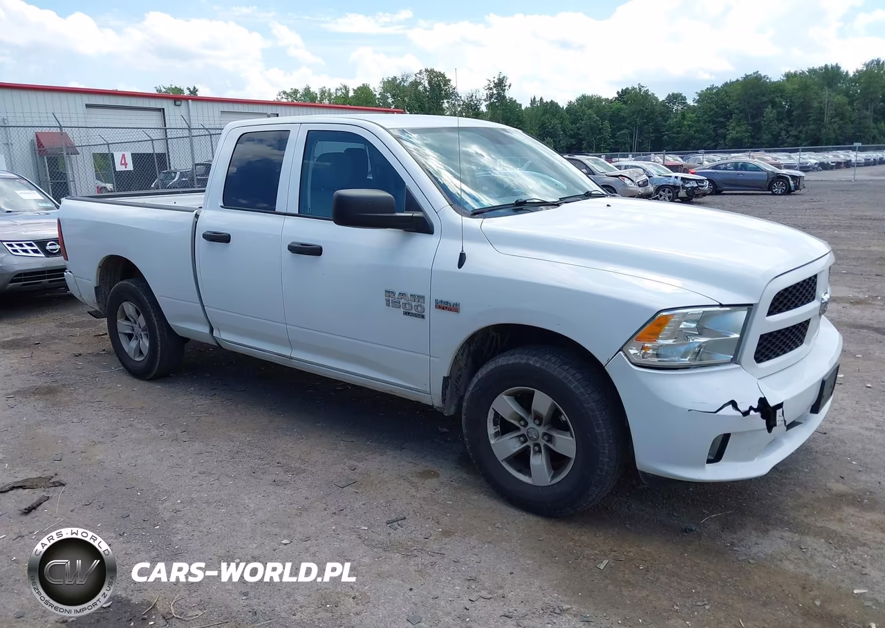 2019 Ram 1500 Classic Express 4X4 6'4 Box