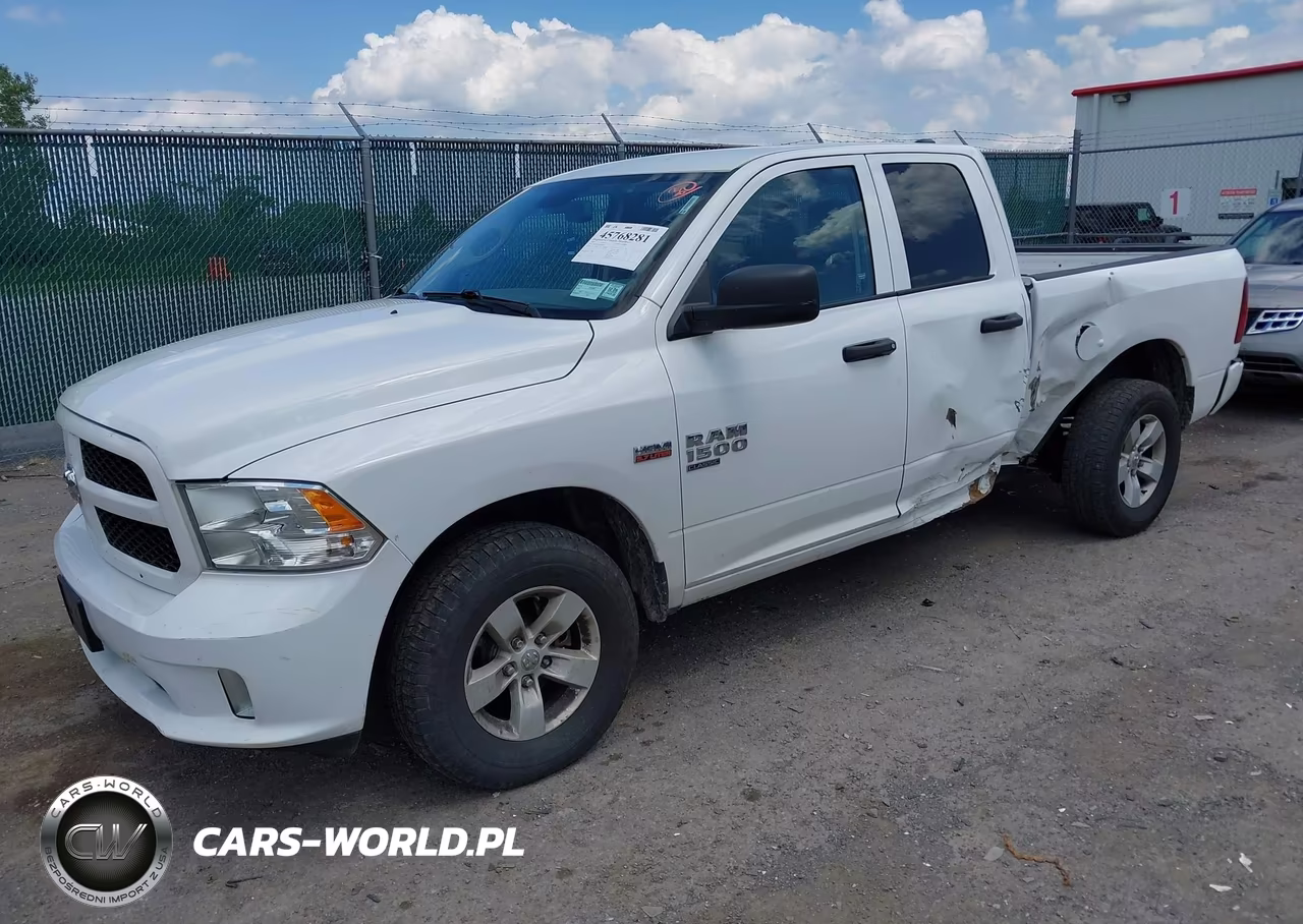 2019 Ram 1500 Classic Express 4X4 6'4 Box VIN:1C6RR7FT3KS501826 - 2