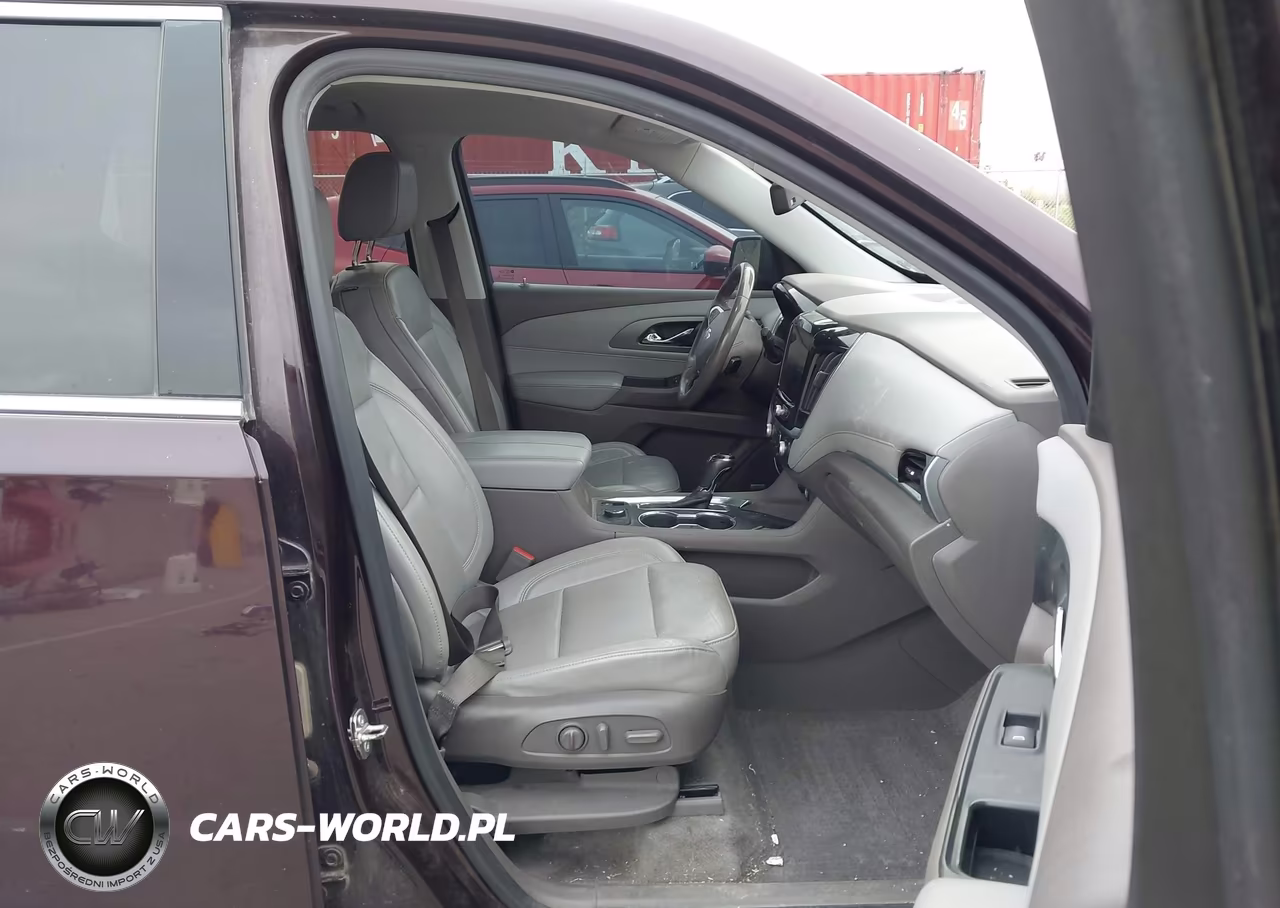 2018 Chevrolet Traverse Premier VIN:1GNEVJKW3JJ128279 - 5