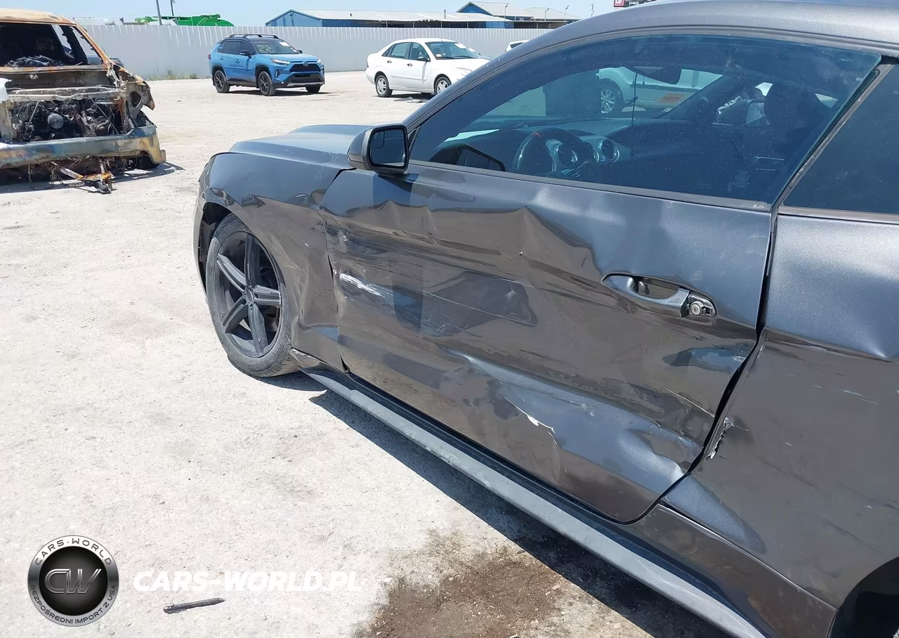 2017 Ford Mustang VIN:1FA6P8TH6H5346211 - 6