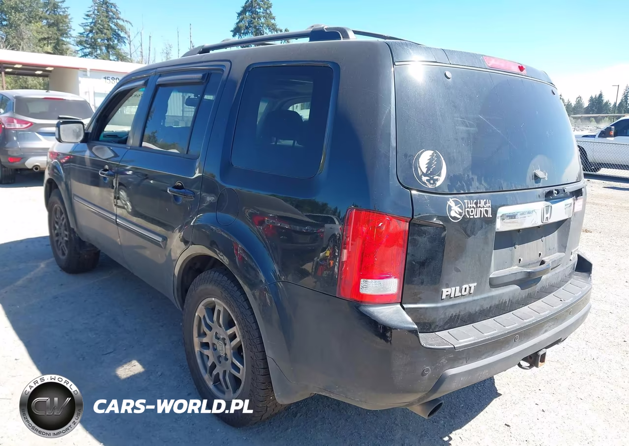 2010 Honda Pilot Touring VIN:5FNYF4H90AB033451 - 3