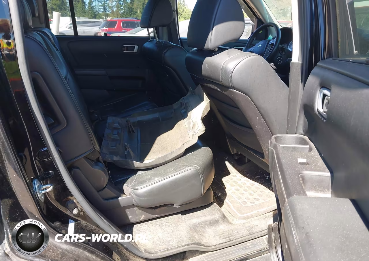2010 Honda Pilot Touring VIN:5FNYF4H90AB033451 - 8