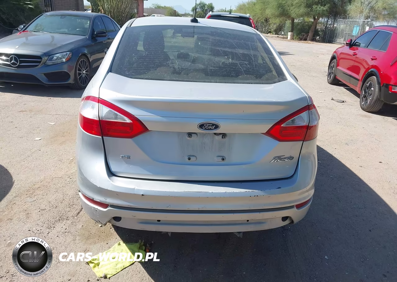 2018 Ford Fiesta Se VIN:3FADP4BJ1JM147703 - 16