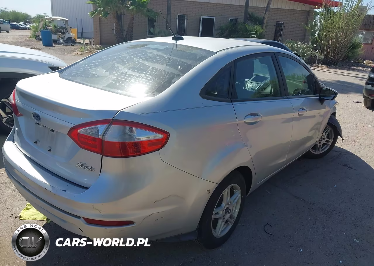 2018 Ford Fiesta Se VIN:3FADP4BJ1JM147703 - 4
