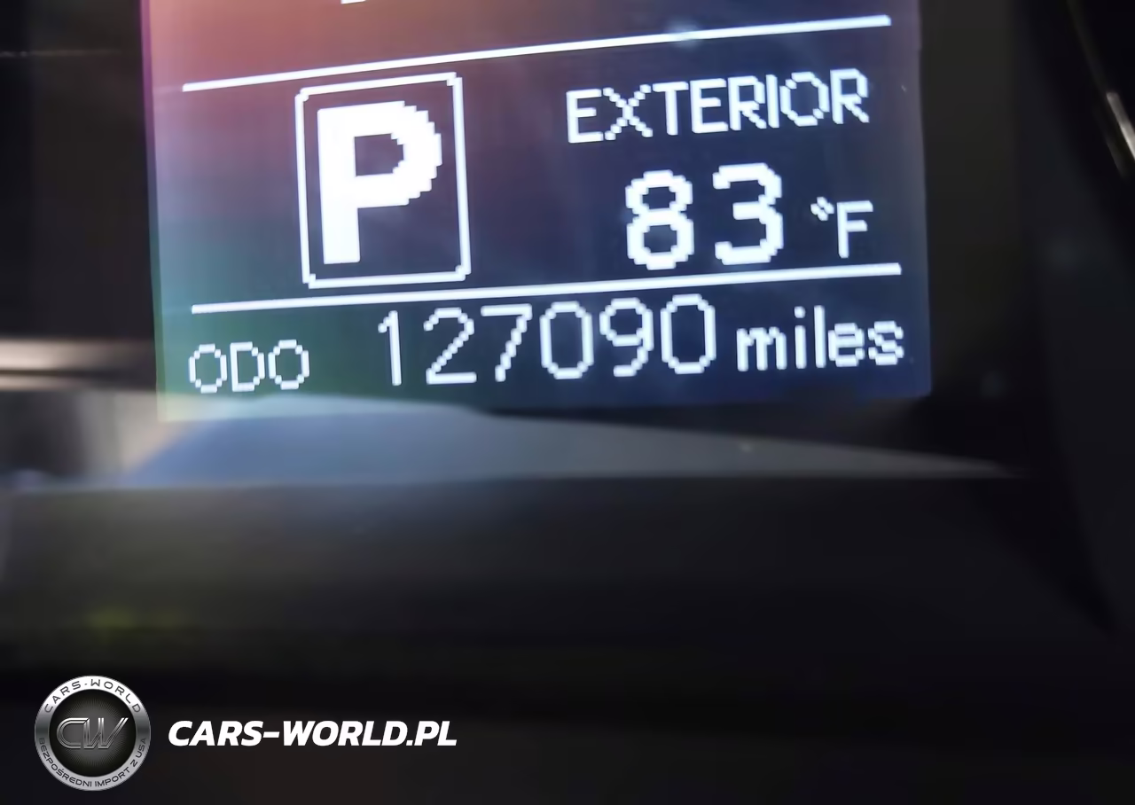 2017 Toyota Sienna Le 8 Passenger VIN:5TDKZ3DC9HS817481 - 16