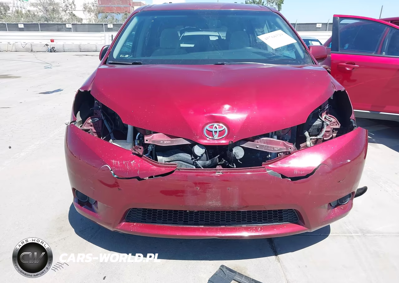 2017 Toyota Sienna Le 8 Passenger VIN:5TDKZ3DC9HS817481 - 6