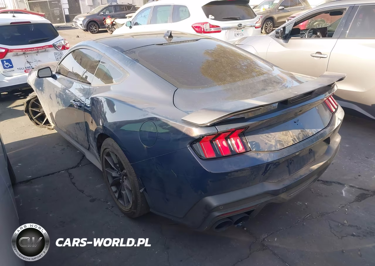 2025 Ford Mustang Dark Horse Fastback VIN:1FA6P8R05S5504644 - 3