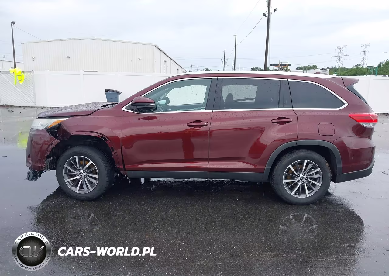 2019 Toyota Highlander Xle VIN:5TDKZRFH8KS291444 - 14