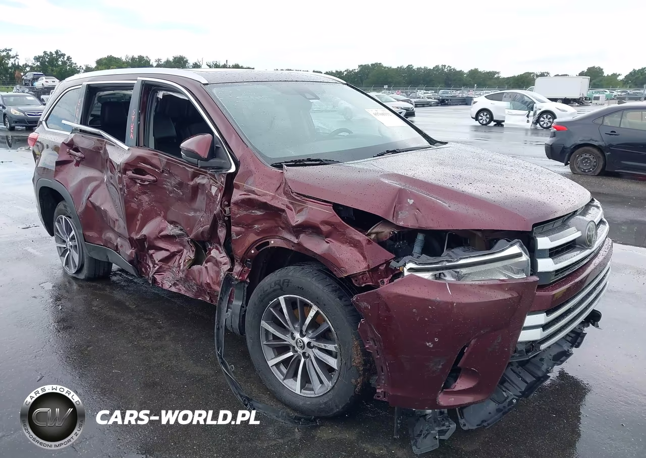 2019 Toyota Highlander Xle VIN:5TDKZRFH8KS291444 - 6