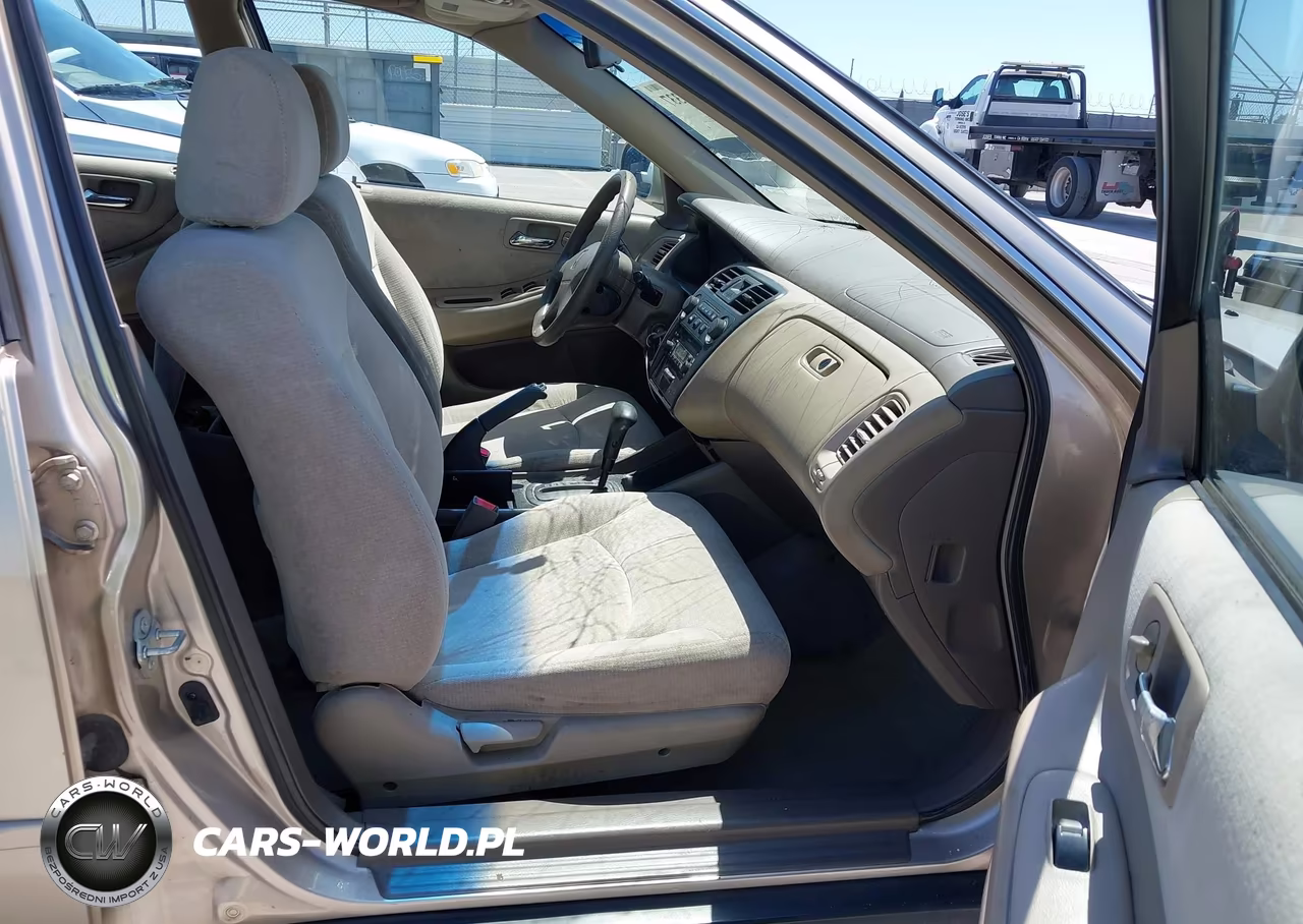 2001 Honda Accord 2.3 Lx VIN:JHMCG66551C021486 - 5