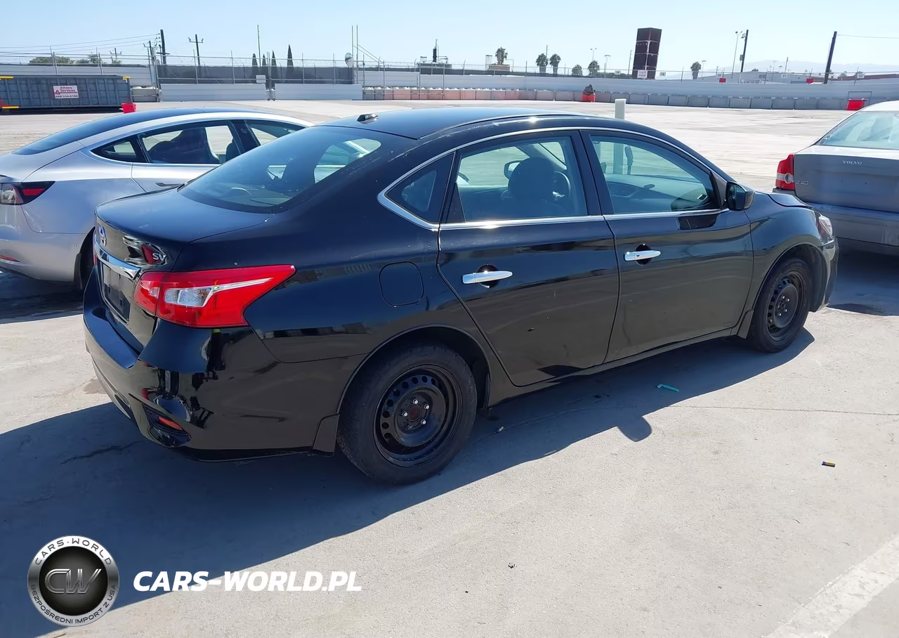 2017 Nissan Sentra Sv VIN:3N1AB7APXHL657778 - 4