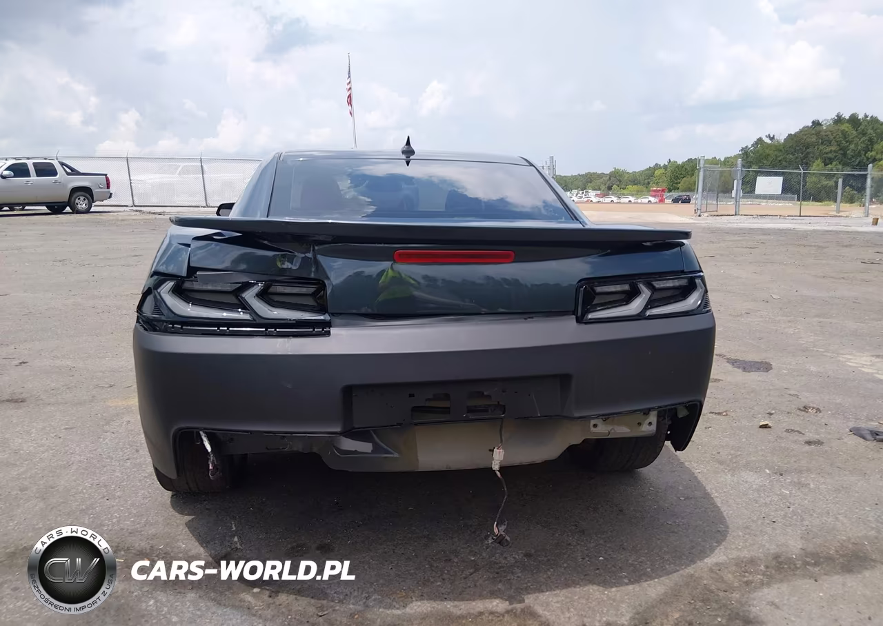 2015 Chevrolet Camaro 1Ss VIN:2G1FG1EW6F9201787 - 6